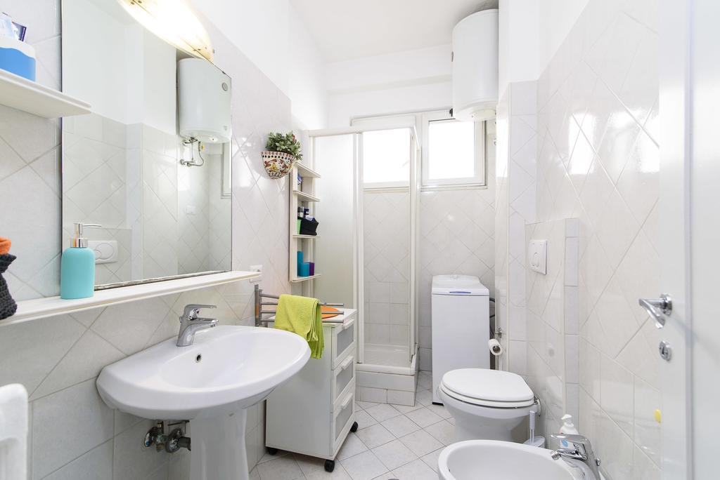 Casa Vacanze Nonna Elena Рим Екстериор снимка