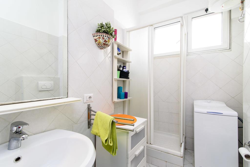 Casa Vacanze Nonna Elena Рим Екстериор снимка